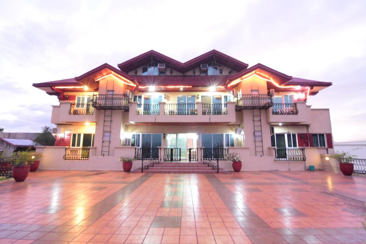 Ang Tahanan Ni Aling Meding Hotel And Restaurant Сан-Пабло Экстерьер фото